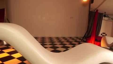 Snapshot of _meganmeow_ chatting on 12/02/24, 01:03  Saturday - start 2030-2130 GMT online show from 12/02/24, 01:03