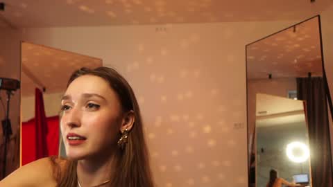 Snapshot of _meganmeow_ chatting on 12/06/24, 06:48  Saturday - start 2030-2130 GMT online show from 12/06/24, 06:48