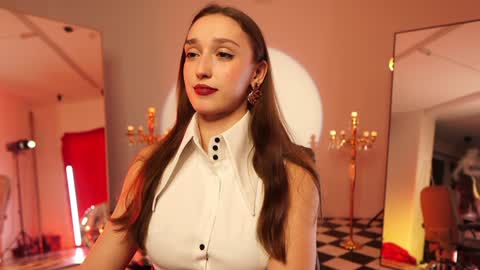Snapshot of _meganmeow_ chatting on 01/10/25, 09:53  Saturday - start 2030-2130 GMT online show from 01/10/25, 09:53