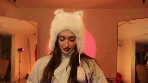 Snapshot of _meganmeow_ chatting on 01/18/25, 09:34  Saturday - start 2030-2130 GMT online show from 01/18/25, 09:34