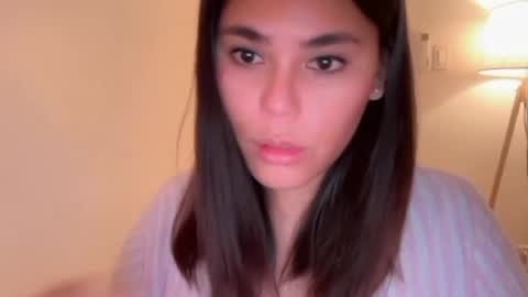 Snapshot of _meganvalle chatting on 06/12/26, 11:31 Megan online show from 06/12/26, 11:31