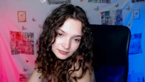 Susie online show from 06/25/26, 06:34