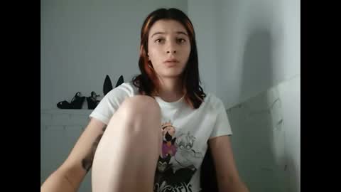 Snapshot of _mia_foster1 chatting on 01/28/25, 12:15 Mia-foster online show from 01/28/25, 12:15