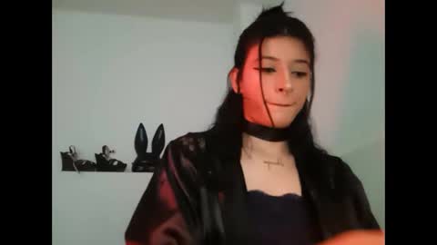 Snapshot of _mia_foster1 chatting on 02/26/25, 01:21 Mia-foster online show from 02/26/25, 01:21