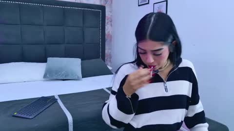 Snapshot of _miaa_monroe chatting on 01/12/26, 07:41 Mia Monroe online show from 01/12/26, 07:41