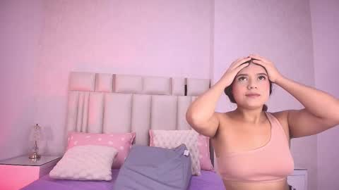 Snapshot of _miavelvet chatting on 02/16/26, 12:12 Mia online show from 02/16/26, 12:12