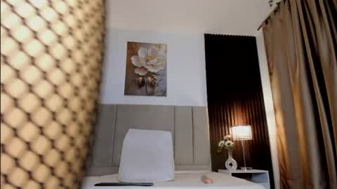 _mila_dyva online show from 04/28/26, 04:01
