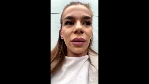 AstrideVonTeese online show from 09/25/25, 01:26