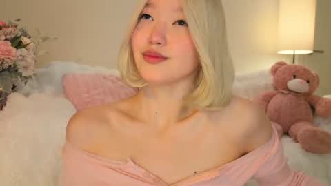 Snapshot of _milli_sun chatting on 06/25/26, 05:07 Kim online show from 06/25/26, 05:07