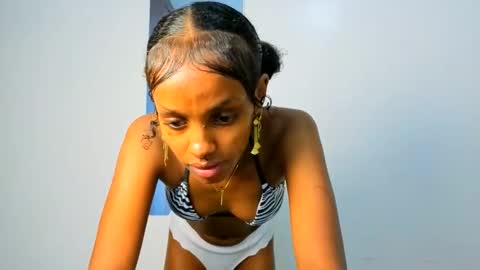 Snapshot of _mimimars chatting on 03/08/26, 02:04 Mimi online show from 03/08/26, 02:04