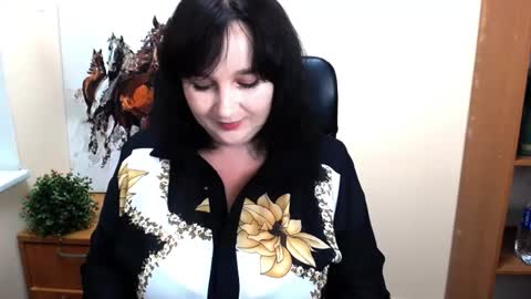 Snapshot of _miranda_sun chatting on 09/30/25, 01:16 Miranda online show from 09/30/25, 01:16