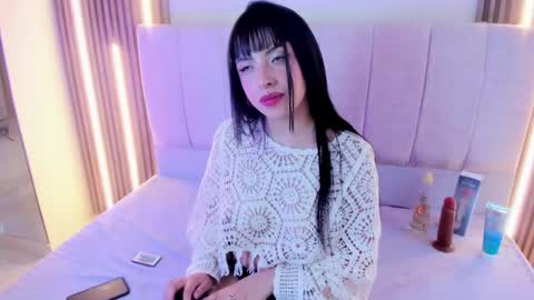 Snapshot of _mishell22 chatting on 04/18/26, 07:58 _mishell22 online show from 04/18/26, 07:58