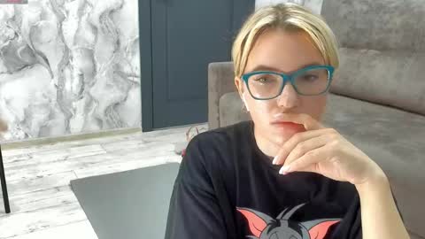 Sofia birthday october 29 online show from 04/27/26, 10:24