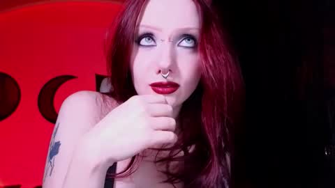 Snapshot of _misseva_ chatting on 02/03/26, 11:54 Miss Eva. if anyone in NYK to fuck here is sissy sn - online show from 02/03/26, 11:54