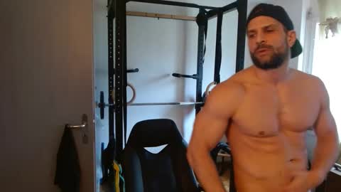 Snapshot of _misterniceguy chatting on 02/04/26, 11:16 BENJI online show from 02/04/26, 11:16