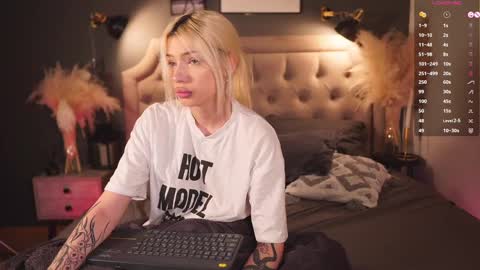 Sasha online show from 03/07/25, 05:51