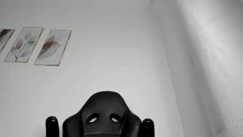_molly_rosse_ online show from 06/26/26, 11:58