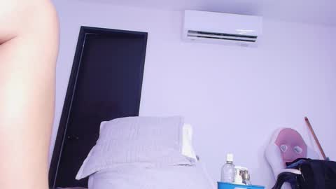 Snapshot of _morgam chatting on 11/21/25, 07:23 MORGAN CELESTE online show from 11/21/25, 07:23