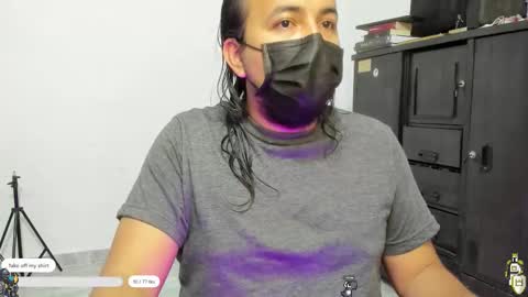   John    online show from 11/03/25, 05:09