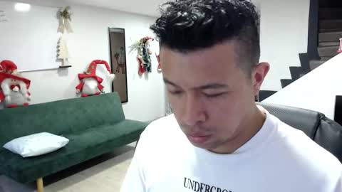 Panda  online show from 11/26/25, 10:11