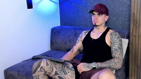 _mrcock_ online show from 05/11/26, 09:23