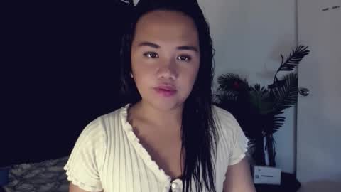 Snapshot of _mslibaylibay_ chatting on 03/20/26, 09:36 Angel online show from 03/20/26, 09:36