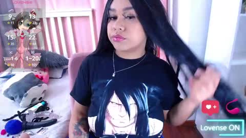 nahomi  online show from 03/05/25, 08:10