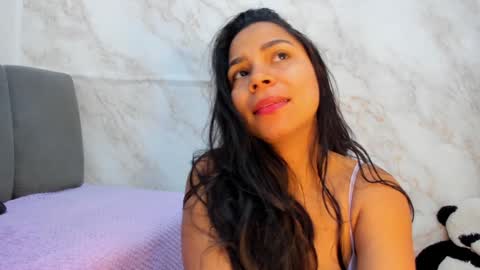 Snapshot of _nanny_1 chatting on 02/05/25, 09:29 Nanny online show from 02/05/25, 09:29