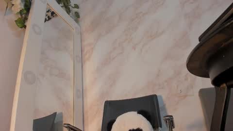 Snapshot of _nanny_1 chatting on 10/14/25, 11:27 Nanny online show from 10/14/25, 11:27