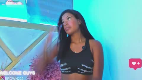 naomi brown online show from 09/21/25, 06:04