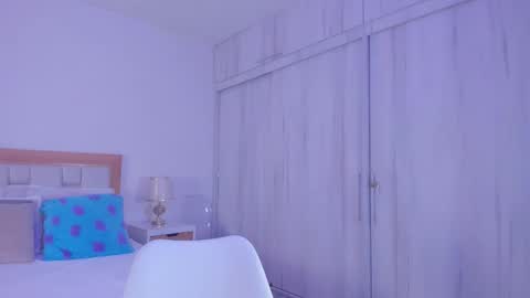  Natasha online show from 11/22/25, 11:42