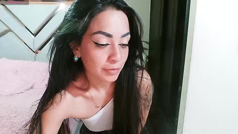 Snapshot of _natashaa19 chatting on 02/06/25, 07:24 Natasha Rodriguez independent model online show from 02/06/25, 07:24