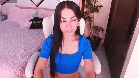 Snapshot of _natashaa19 chatting on 02/18/25, 07:19 Natasha Rodriguez independent model online show from 02/18/25, 07:19