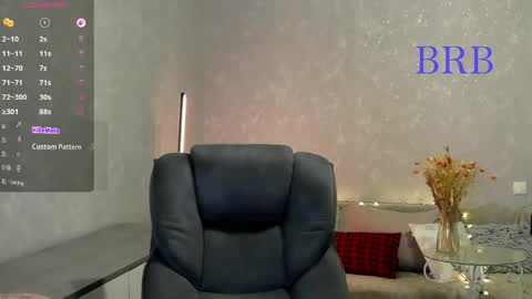 Snapshot of _naughty_megan_ chatting on 05/10/26, 03:01 Megan online show from 05/10/26, 03:01
