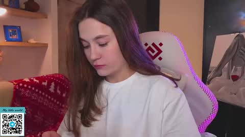 Mia with a big heart  online show from 12/21/25, 11:50