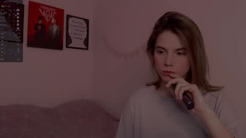 Snapshot of _ni_kiss chatting on 01/23/25, 01:56 Nika online show from 01/23/25, 01:56