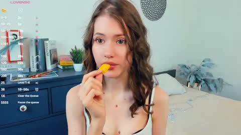 Ashley online show from 05/08/26, 10:42