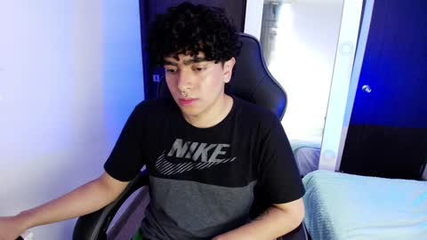 Nicolas online show from 02/23/25, 10:20