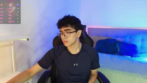 Nicolas online show from 12/03/25, 05:11