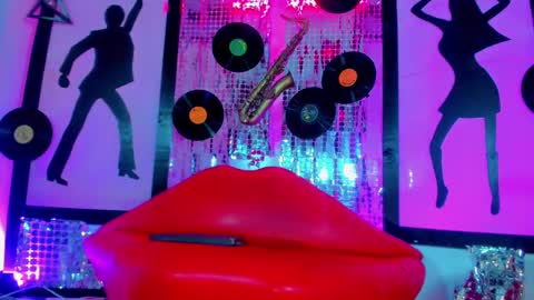 Nicky  Please help me with your thumbs up its importan online show from 12/13/24, 08:04