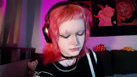 Snapshot of _nicole_meow_ chatting on 06/05/26, 11:21 Nicole online show from 06/05/26, 11:21