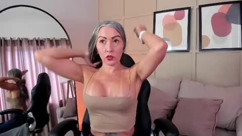 _nicoletteshea_ online show from 06/14/26, 02:41