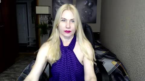 Donella    online show from 01/28/25, 08:26