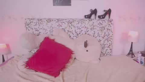 niiky online show from 01/28/25, 11:38