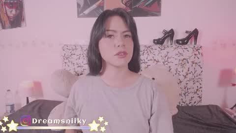 niiky online show from 02/26/25, 12:03