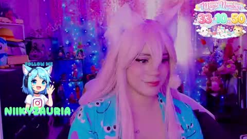 niiky online show from 04/28/26, 03:50