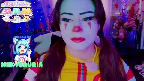 niiky online show from 05/05/26, 04:04