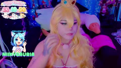 niiky online show from 05/06/26, 05:40