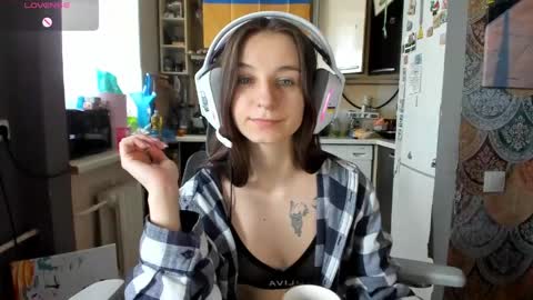 Nika online show from 04/27/26, 12:14