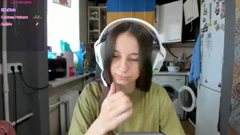 Nika online show from 04/30/26, 10:43